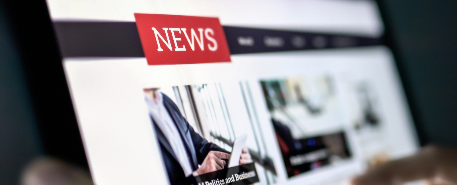 オウンドメディア