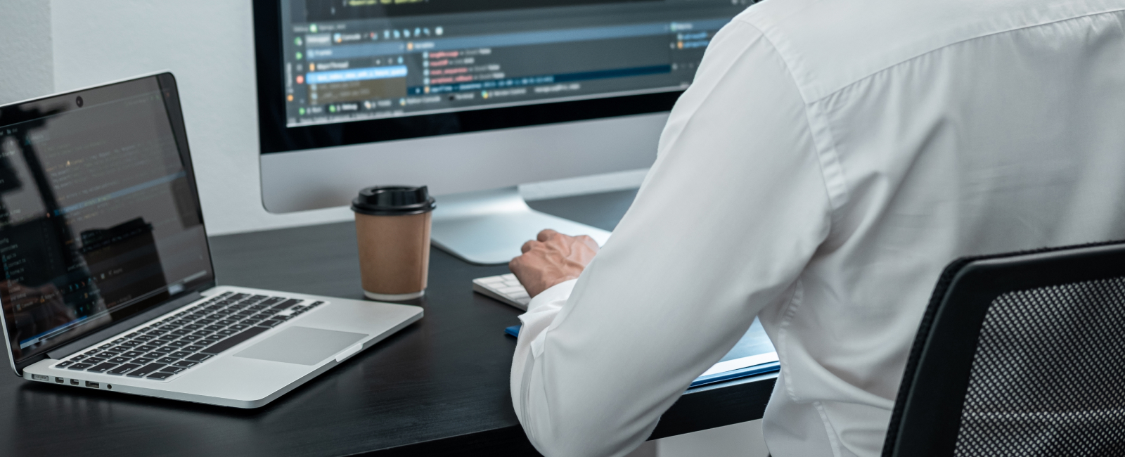 コーポレートサイト制作